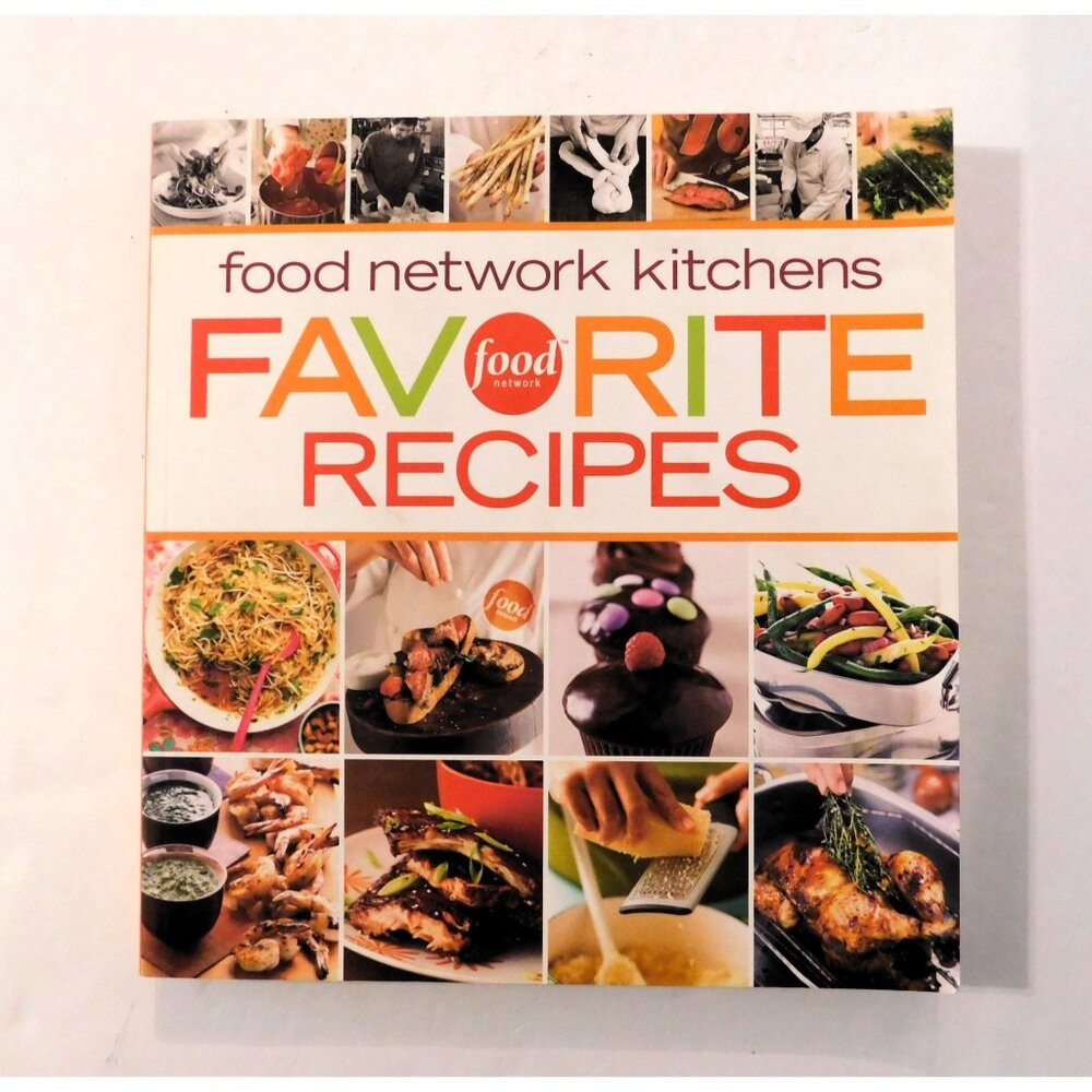 Food Network Kitchens Favorite Recipes Cookbook First Edition 2008 Softcover